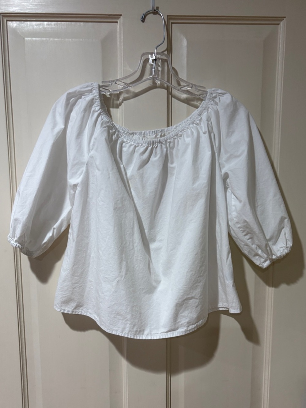 HOLDING HORSES White Off-Shoulder Peasant Blouse
